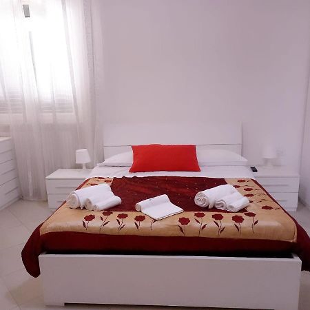 Hotel Casa Eraldo Castellaccia Zewnętrze zdjęcie