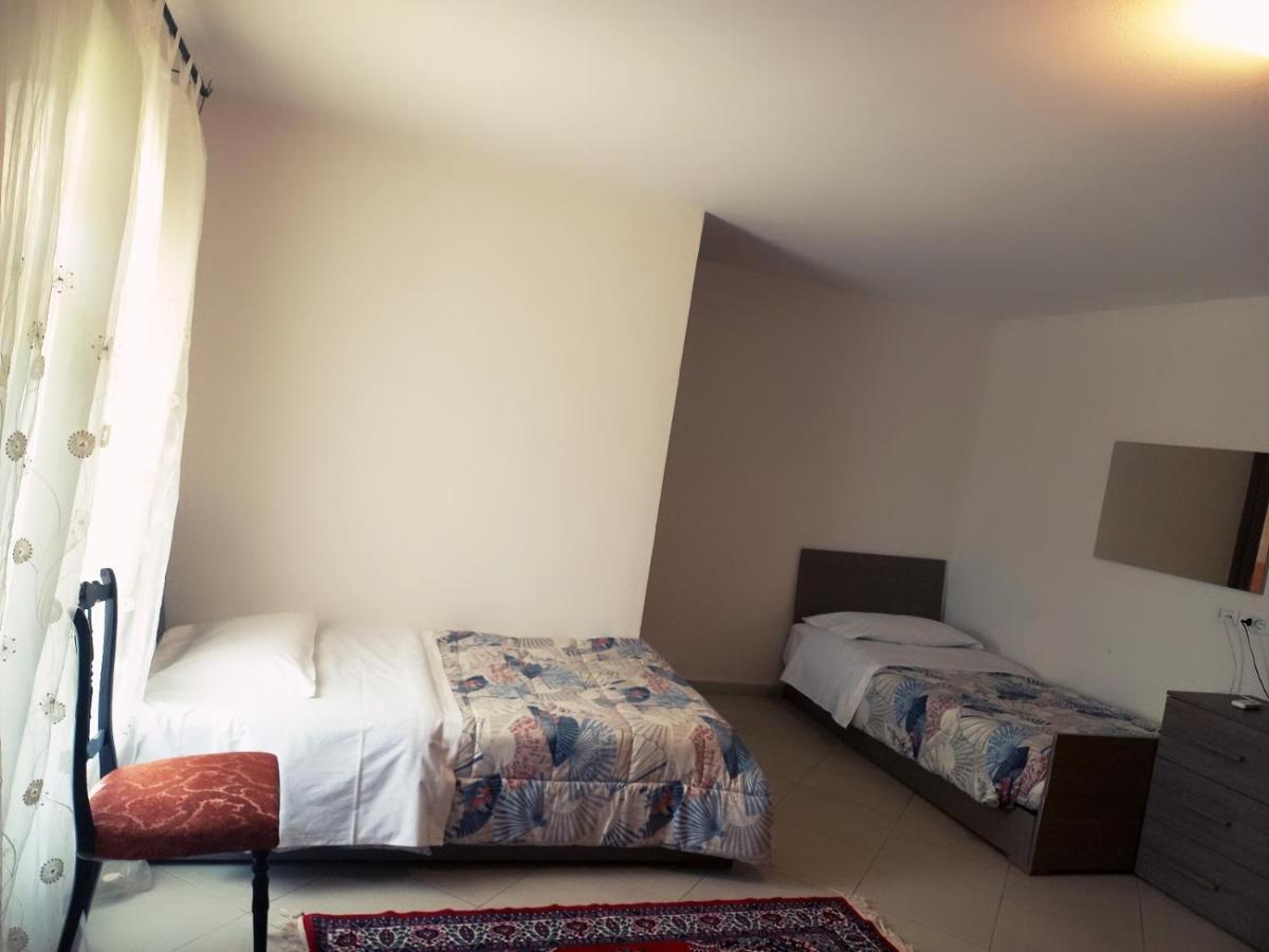 Hotel Casa Eraldo Castellaccia Zewnętrze zdjęcie