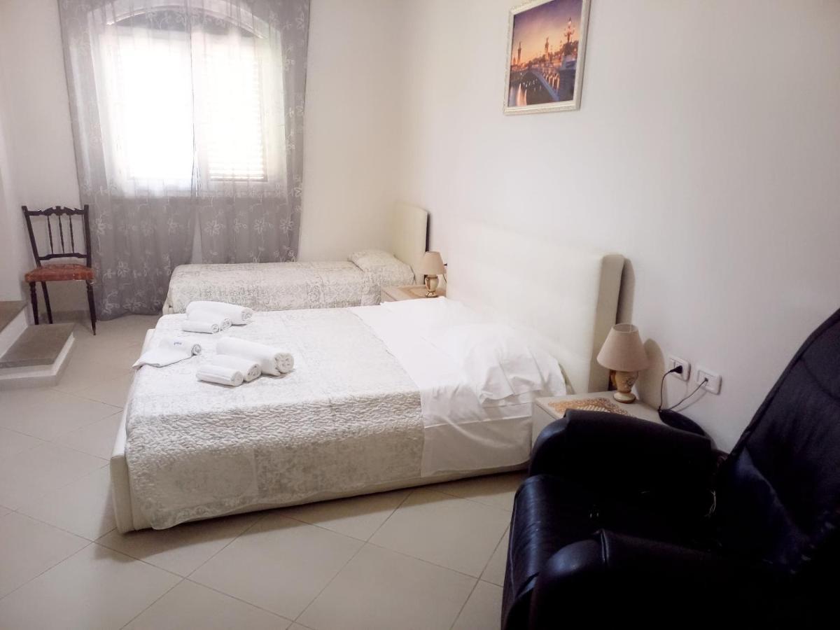 Hotel Casa Eraldo Castellaccia Zewnętrze zdjęcie